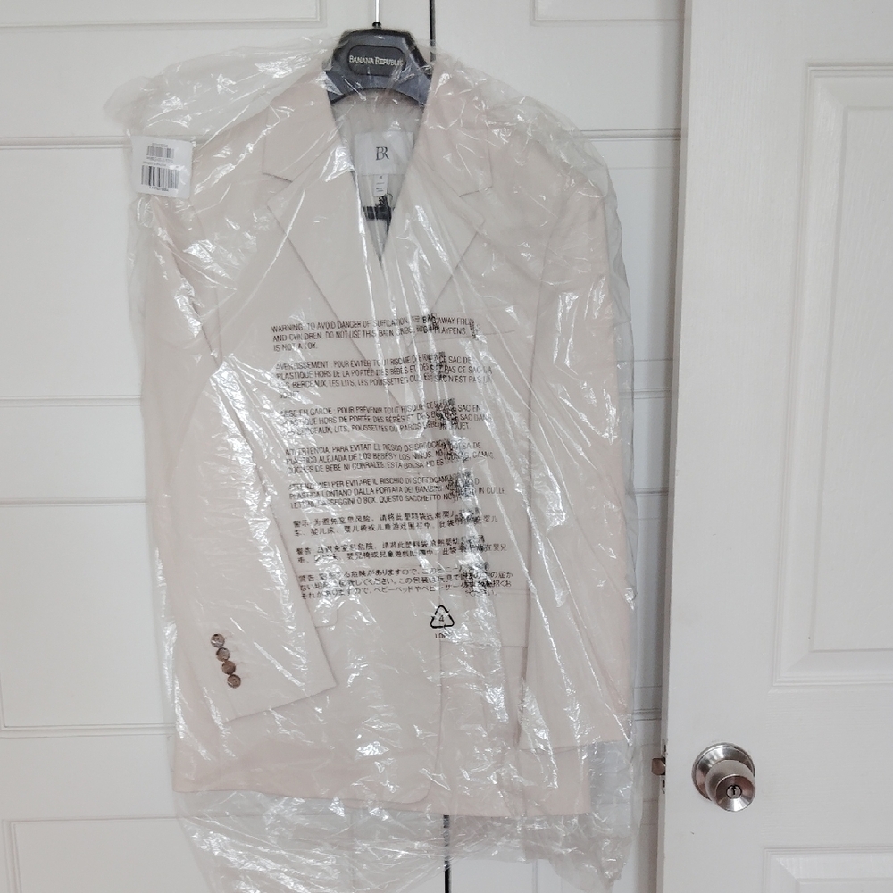 Banana Republic Cream Blazer